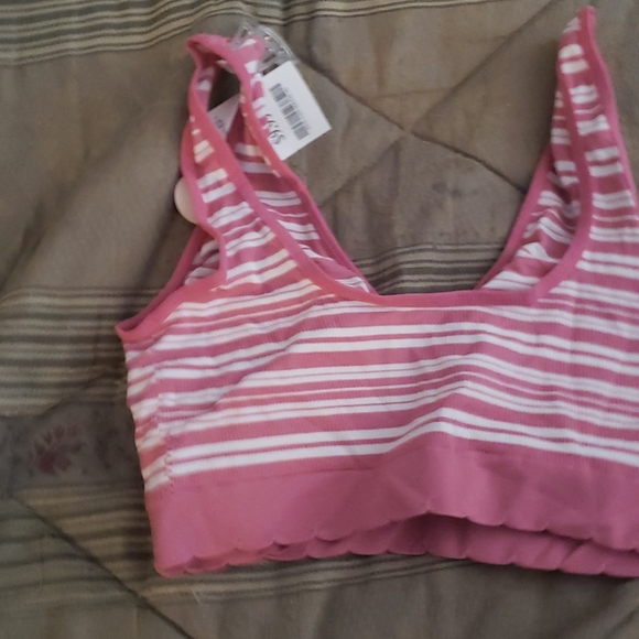 Sports bra - Picture 2 of 3